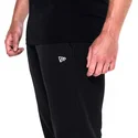 hosen-lange-hose-schwarz-track-pant-der-chicago-white-sox-mlb-von-new-era