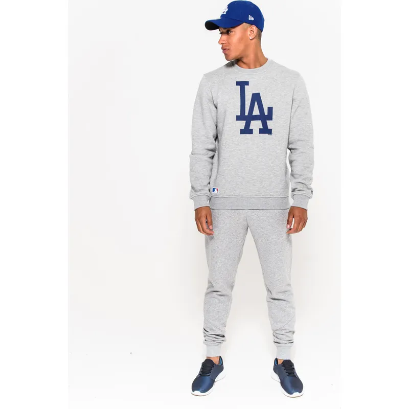hosen-lange-hose-grau-track-pant-der-los-angeles-dodgers-mlb-von-new-era hosen-lange-hose-grau-track-pant-der-los-angeles-dodgers-mlb-von-new-era