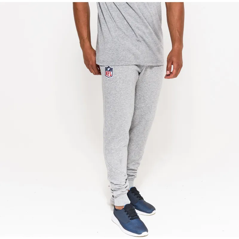 hosen-lange-hose-grau-track-pant-der-nfl-von-new-era hosen-lange-hose-grau-track-pant-der-nfl-von-new-era