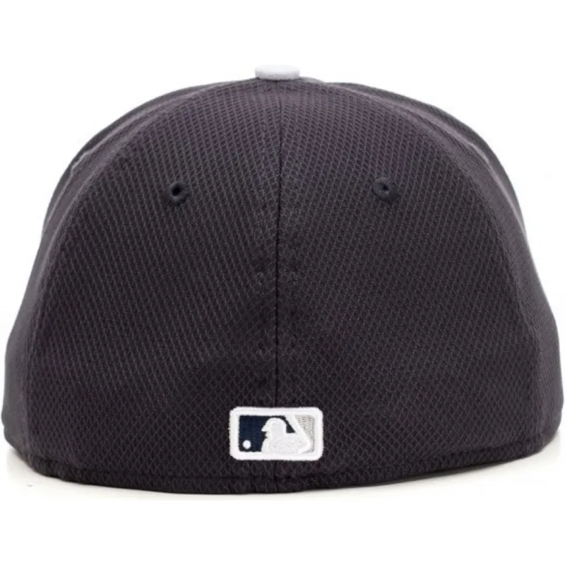 mutzen-flach-marineblau-angepasst-59fifty-diamond-era-der-new-york-yankees-mlb-von-new-era