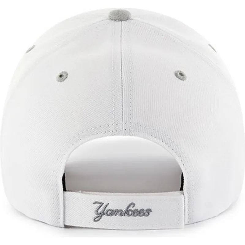 mutzen-gebogen-weiss-verstellbares-band-der-new-york-yankees-mlb-von-47-brand
