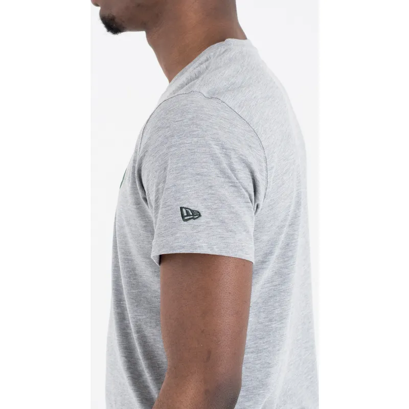 t-shirt-kurzarm-grau-de-der-milwaukee-bucks-nba-von-new-era