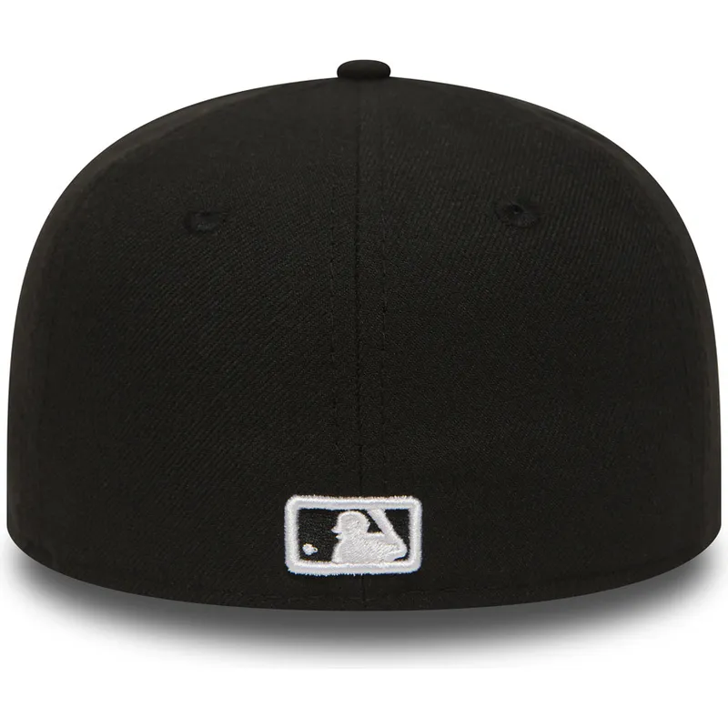 mutzen-flach-schwarz-angepasst-fur-kinder-59fifty-essential-der-new-york-yankees-mlb-von-new-era