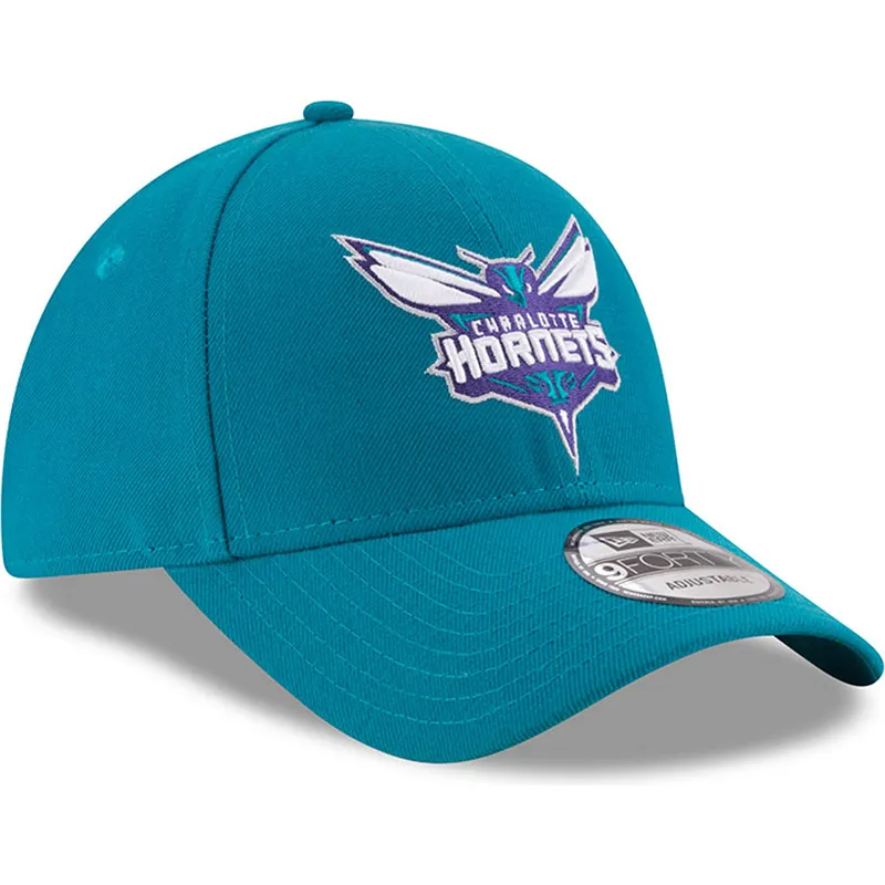 blaue-verstellbare-curved-cap-9forty-the-league-der-charlotte-hornets-nba-von-new-era