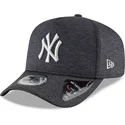 new-era-new-york-yankees-mlb-9forty-dry-switch-a-frame-schwarze-snapback-cap-mit-gebogenem-schirm