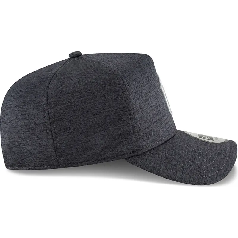 mutzen-gebogen-schwarz-snapback-9forty-dry-switch-a-frame-der-new-york-yankees-mlb-von-new-era