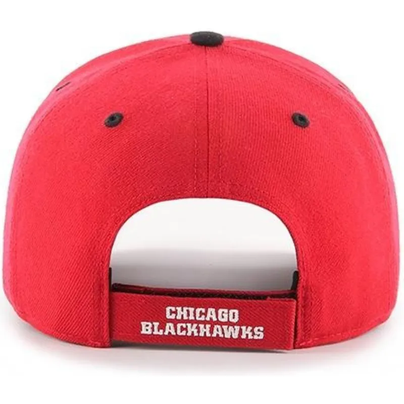 mutzen-gebogen-rot-verstellbares-band-der-chicago-blackhawks-nhl-von-47-brand