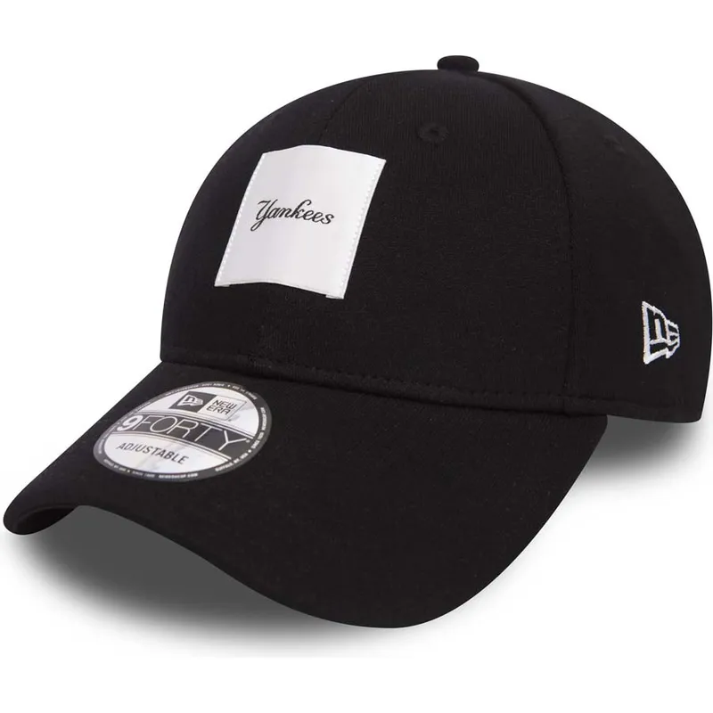 mutzen-gebogen-schwarz-verstellbares-band-9forty-satin-patch-der-new-york-yankees-mlb-von-new-era