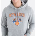 new-era-pullover-hoodie-kapuzenpullover-new-york-knicks-nba-sweatshirt-grau