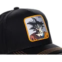 mutzen-gebogen-schwarz-snapback-son-goku-dragon-ball-von-capslab