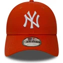 mutzen-gebogen-orange-verstellbares-band-9forty-essential-der-new-york-yankees-mlb-von-new-era