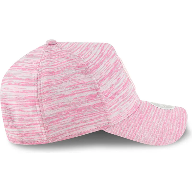 mutzen-gebogen-rosa-snapback-ajustable-9forty-a-frame-engineered-fit-der-new-york-yankees-mlb-von-new-era mutzen-gebogen-rosa-snapback-ajustable-9forty-a-frame-engineered-fit-der-new-york-yankees-mlb-von-new-era