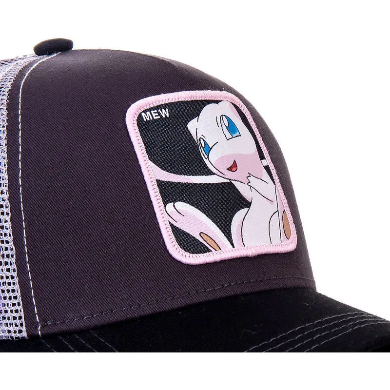 mutzen-gebogen-schwarz-snapback-mew-pokemon-von-capslab