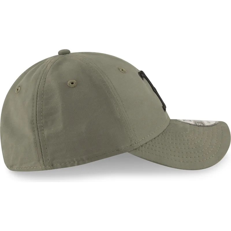 mutzen-gebogen-grun-verstellbares-band-9twenty-nylon-packable-der-boston-red-sox-mlb-von-new-era