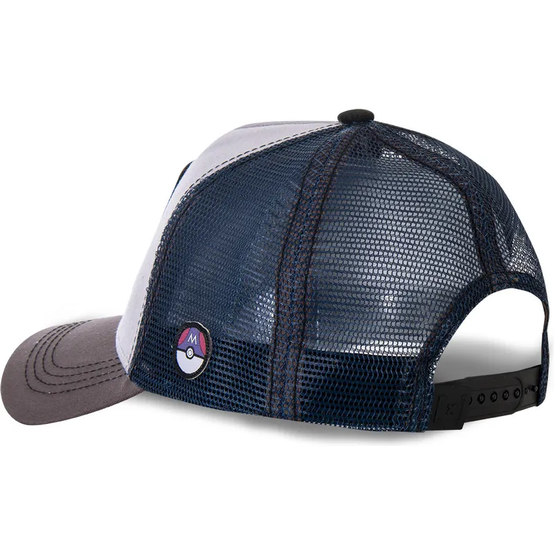 mutzen-gebogen-grau-snapback-mew-pokemon-von-capslab
