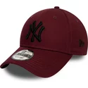 new-era-curved-brim-black-logo-9forty-league-essential-new-york-yankees-mlb-maroon-adjustable-cap