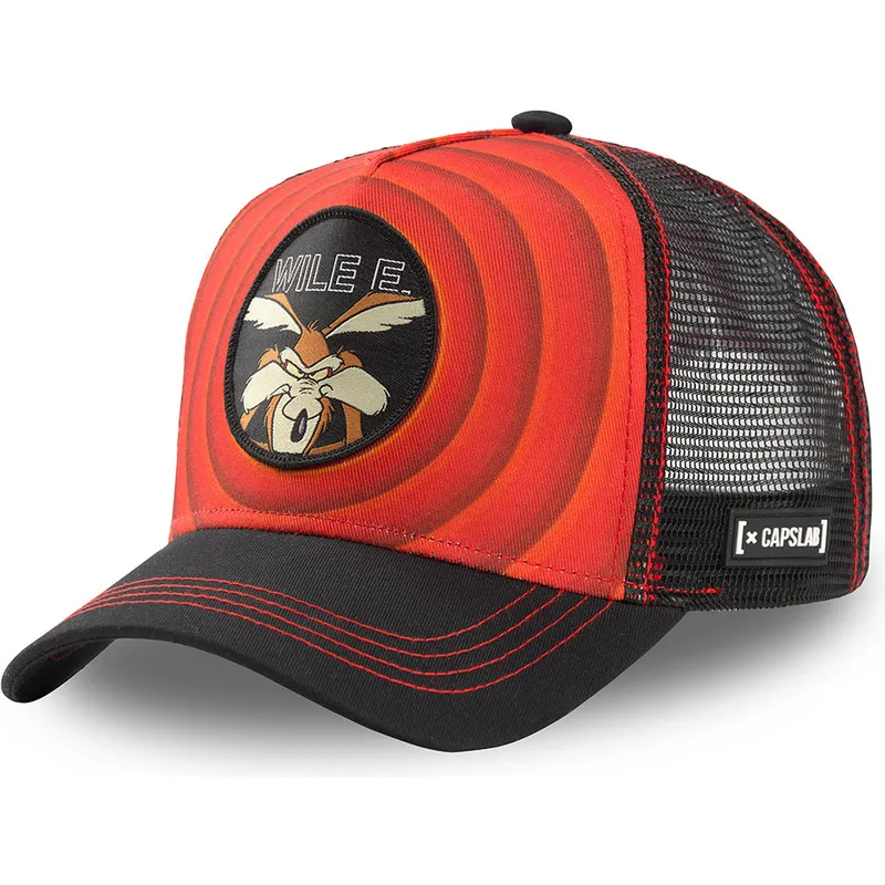 mutzen-gebogen-rot-snapback-kojote-looney-tunes-von-capslab