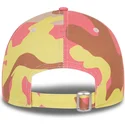 verstellbare-rosa-tarnkappe-mit-gebogenem-schirm-und-rosa-logo-9forty-der-los-angeles-dodgers-mlb-von-new-era