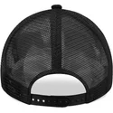 schwarze-trucker-cap-a-frame-9forty-heritage-patch-von-new-era