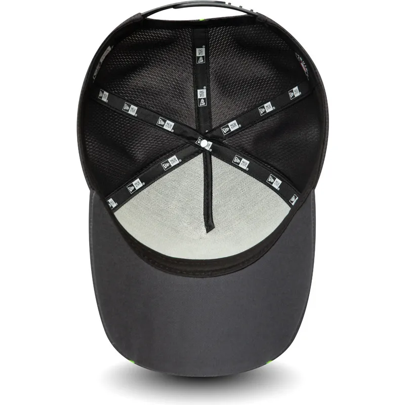 mutzen-gebogen-grau-snapback-feather-pipe-a-frame-der-new-york-yankees-mlb-von-new-era