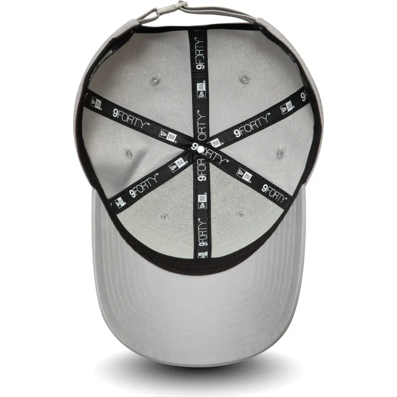 mutzen-gebogen-grau-verstellbares-band-9forty-stack-der-boston-red-sox-mlb-von-new-era mutzen-gebogen-grau-verstellbares-band-9forty-stack-der-boston-red-sox-mlb-von-new-era