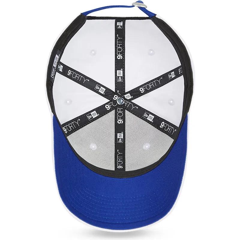 mutzen-gebogen-weiss-verstellbares-band-9forty-cotton-wordmark-der-chelsea-football-club-premier-league-von-new-era mutzen-gebogen-weiss-verstellbares-band-9forty-cotton-wordmark-der-chelsea-football-club-premier-league-von-new-era