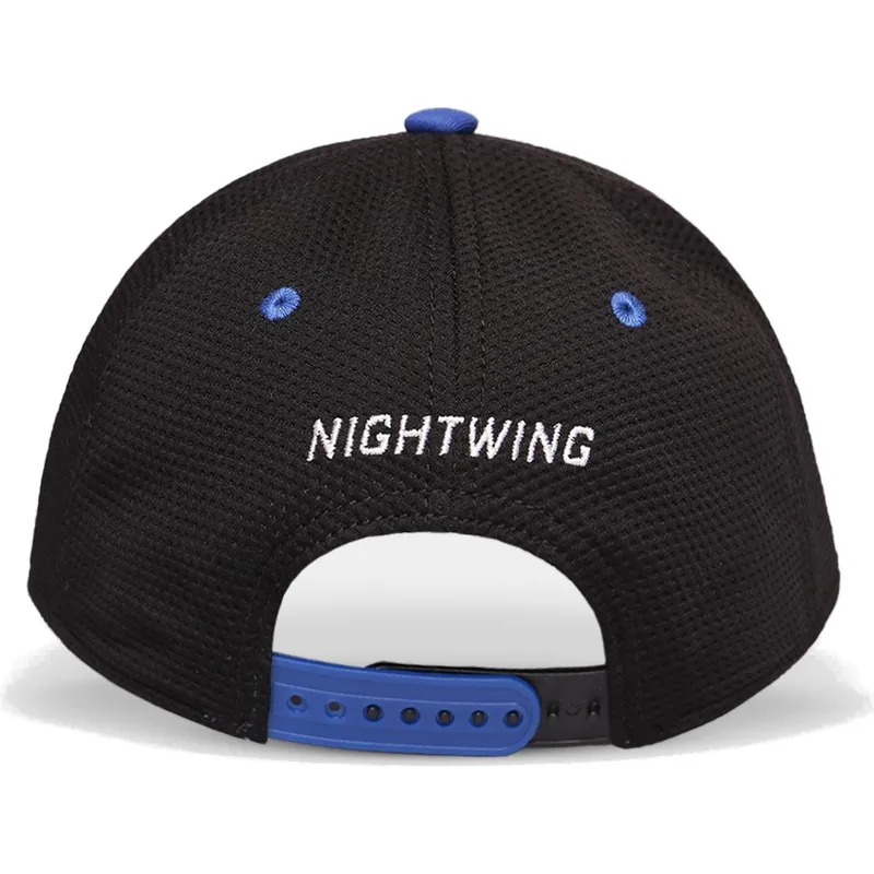 schwarze-gebogene-snapback-kappe-nightwing-dc-comics-von-difuzed
