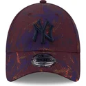 mutzen-gebogen-rot-verstellbares-band-granate-9forty-ray-scape-der-new-york-yankees-mlb-von-new-era