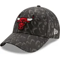 mutzen-gebogen-tarnung-verstellbares-band-negro-9forty-all-over-camo-der-chicago-bulls-nba-von-new-era