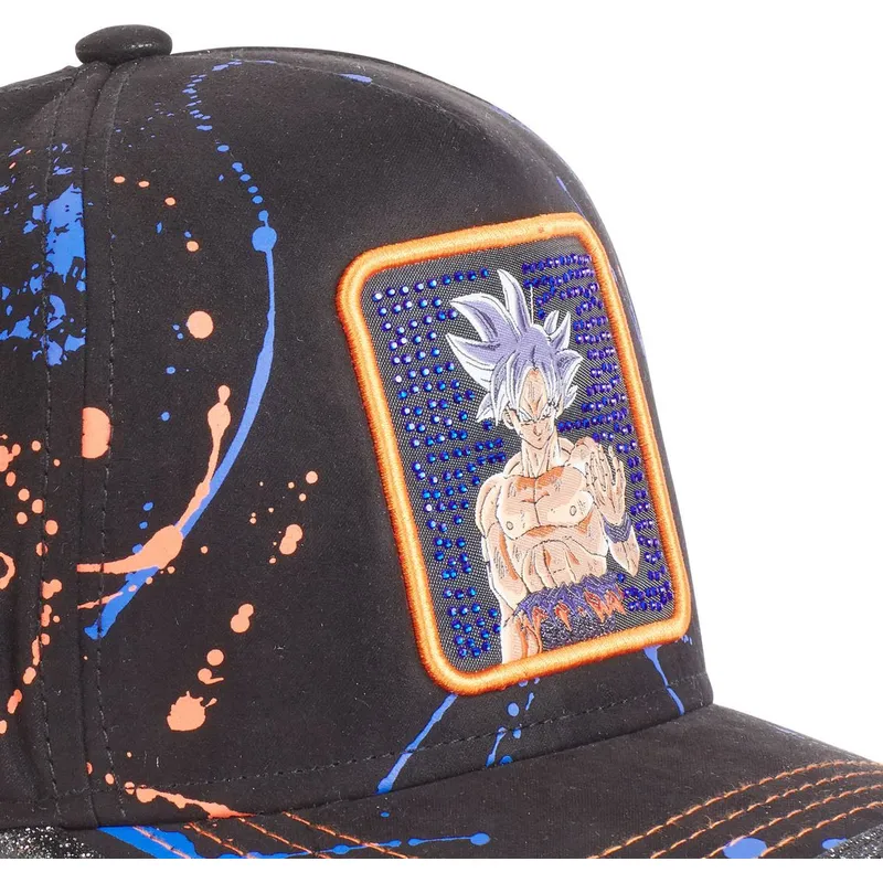 mutzen-gebogen-schwarz-verstellbares-band-son-goku-dragon-ball-von-capslab