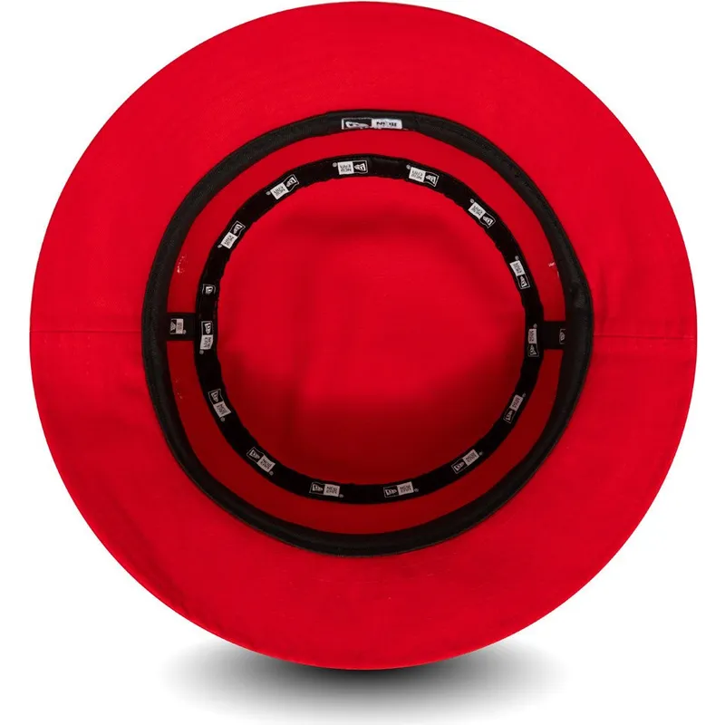 eimer-rot-der-bucket-rojo-essential-tapered-von-new-era