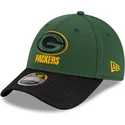 grune-und-schwarze-gebogene-snapback-kappe-9forty-stretch-snap-sideline-road-der-green-bay-packers-nfl-von-new-era