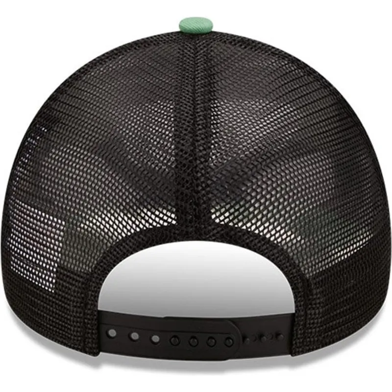 mutzen-gebogen-schwarz-snapback-a-frame-von-new-era