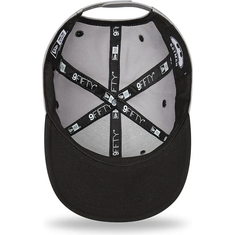 mutzen-flach-grau-snapback-fur-kinder-9fifty-character-der-batman-dc-comics-von-new-era