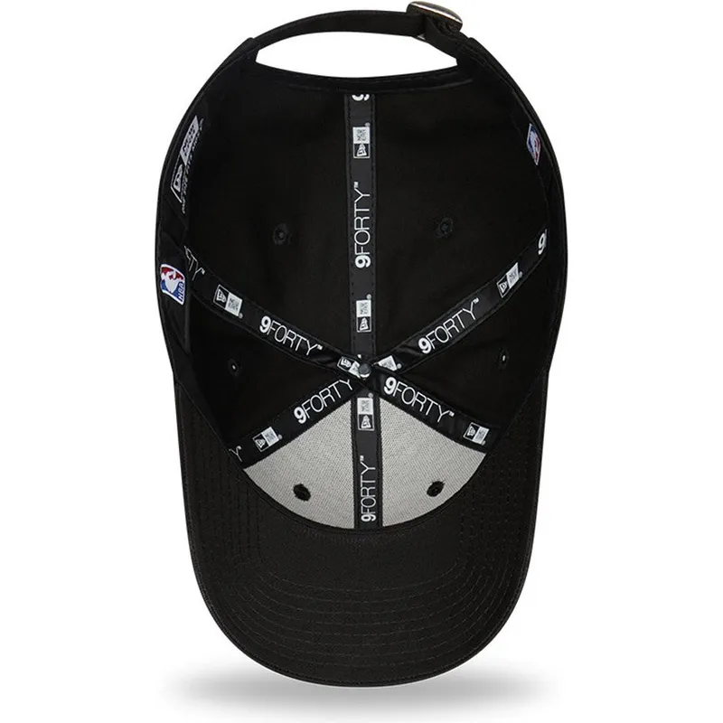 mutzen-gebogen-schwarz-verstellbares-band-9forty-neon-pack-der-chicago-bulls-nba-von-new-era mutzen-gebogen-schwarz-verstellbares-band-9forty-neon-pack-der-chicago-bulls-nba-von-new-era