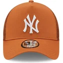 braune-trucker-kappe-a-frame-tonal-mesh-der-new-york-yankees-mlb-von-new-era