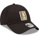 schwarze-verstellbare-kappe-9forty-patch-spring-le-louvre-von-new-era