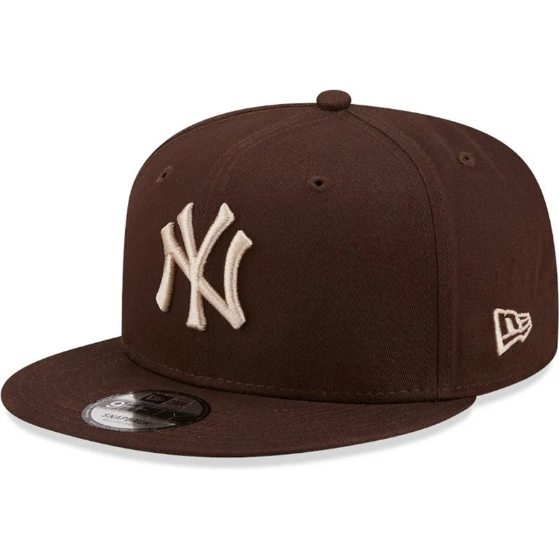 mutzen-flach-braun-snapback-9fifty-league-essential-der-new-york-yankees-mlb-von-new-era mutzen-flach-braun-snapback-9fifty-league-essential-der-new-york-yankees-mlb-von-new-era