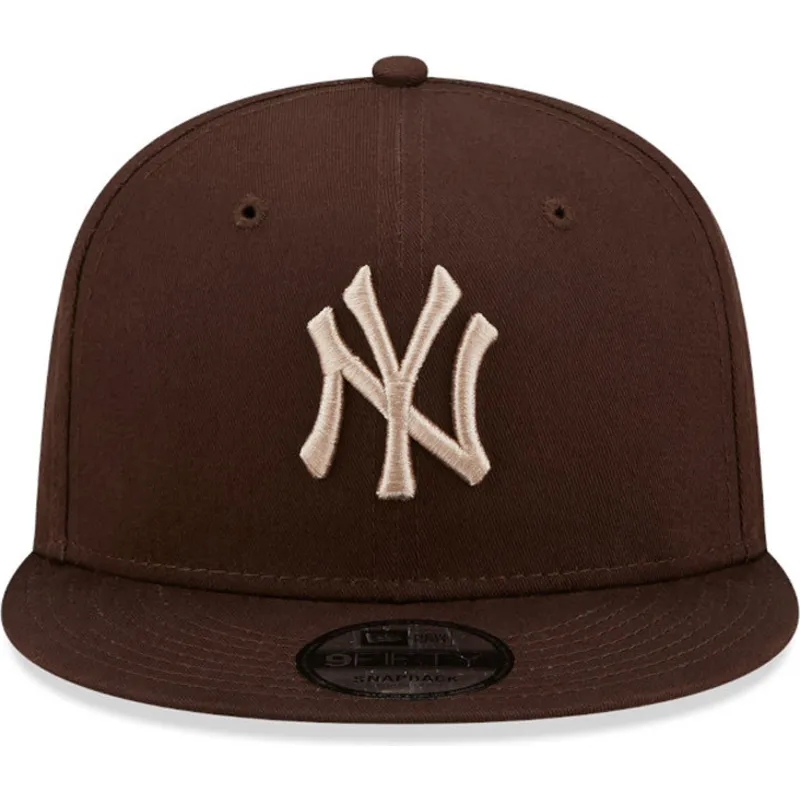 mutzen-flach-braun-snapback-9fifty-league-essential-der-new-york-yankees-mlb-von-new-era mutzen-flach-braun-snapback-9fifty-league-essential-der-new-york-yankees-mlb-von-new-era