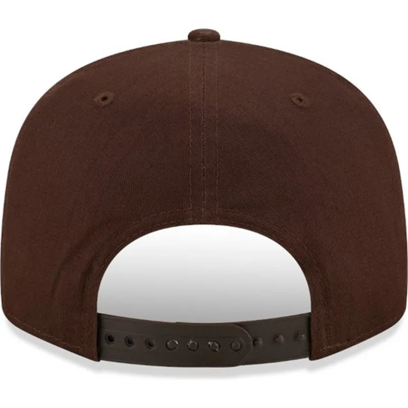 mutzen-flach-braun-snapback-9fifty-league-essential-der-new-york-yankees-mlb-von-new-era mutzen-flach-braun-snapback-9fifty-league-essential-der-new-york-yankees-mlb-von-new-era