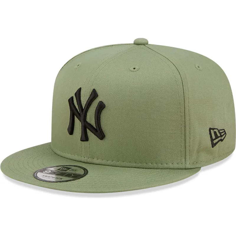 mutzen-flach-grun-snapback-negro-9fifty-league-essential-der-new-york-yankees-mlb-von-new-era