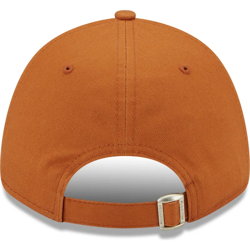 mutzen-gebogen-braun-verstellbares-band-9forty-league-essential-der-new-york-yankees-mlb-von-new-era