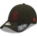 mutzen-gebogen-schwarz-snapback-9forty-neon-pack-repreve-der-new-york-yankees-mlb-von-new-era