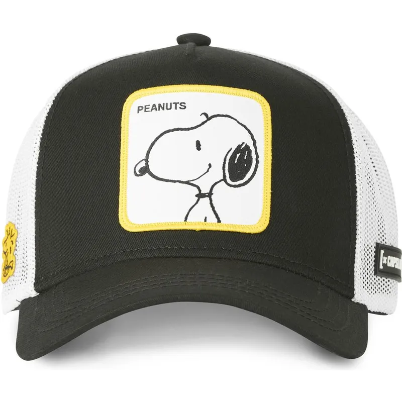 mutzen-gebogen-schwarz-snapback-snoopy-erdnusse-von-capslab