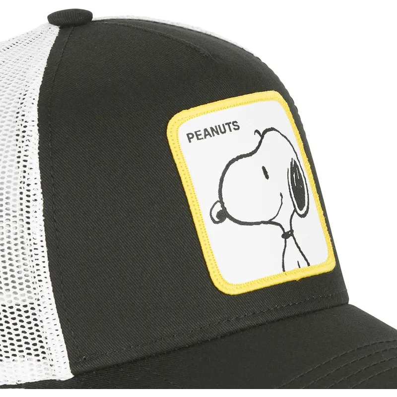 mutzen-gebogen-schwarz-snapback-snoopy-erdnusse-von-capslab