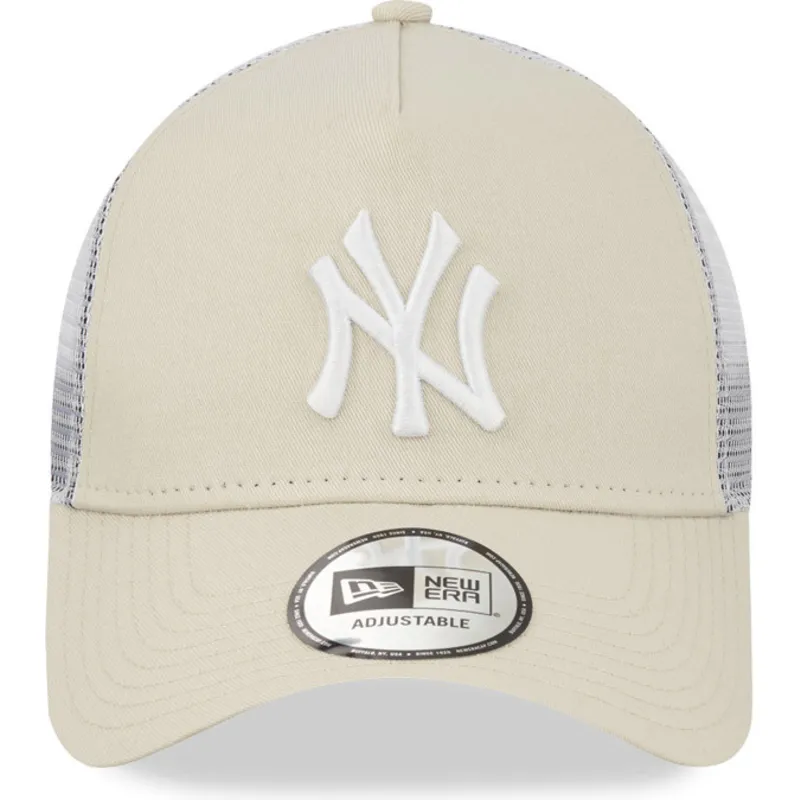 beige-und-weisse-trucker-kappe-9forty-a-frame-der-new-york-yankees-mlb-von-new-era