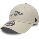 mutzen-gebogen-beige-verstellbares-band-9forty-der-bugs-bunny-looney-tunes-von-new-era
