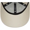mutzen-gebogen-beige-verstellbares-band-9forty-der-bugs-bunny-looney-tunes-von-new-era