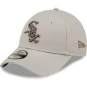 mutzen-gebogen-beige-verstellbares-band-fur-kinder-9forty-league-essential-der-chicago-white-sox-mlb-von-new-era