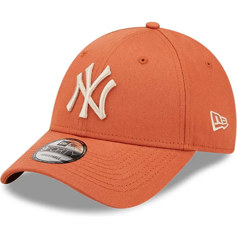 mutzen-gebogen-orange-verstellbares-band-9forty-league-essential-der-new-york-yankees-mlb-von-new-era